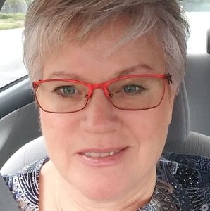 Meet your Posher, Darlene